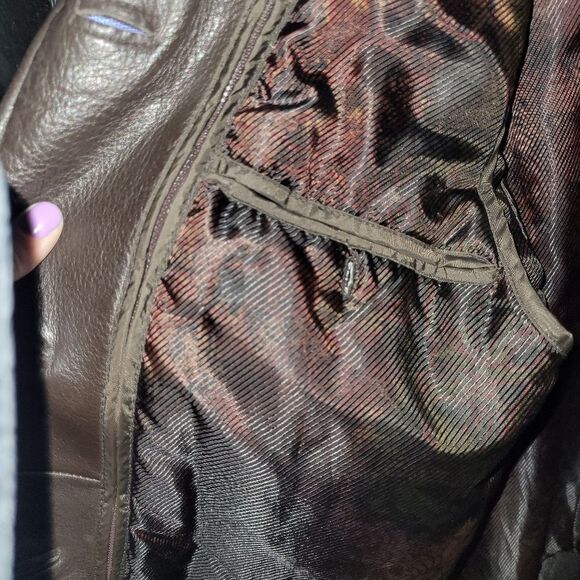 Danier leather pea coat - Picture 7 of 7